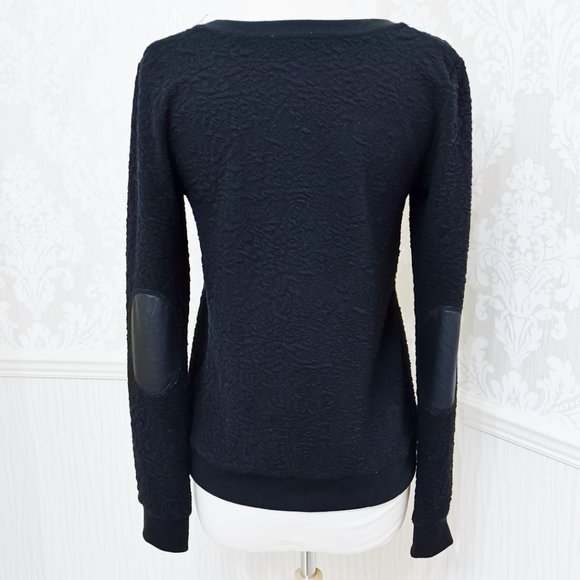 Active Black Textured Pullover Sweater Sweatshirt Juniors Size Medium - Picture 3 of 4